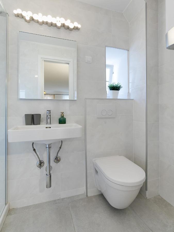 Stylish Studio Apartment By Irundo Ρόβινι Εξωτερικό φωτογραφία